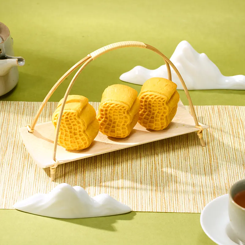 Why Is Frozen Unbaked Peanut-Shaped Pastry with Pineapple Paste Becoming a Popular Choice for Modern Bakeries?