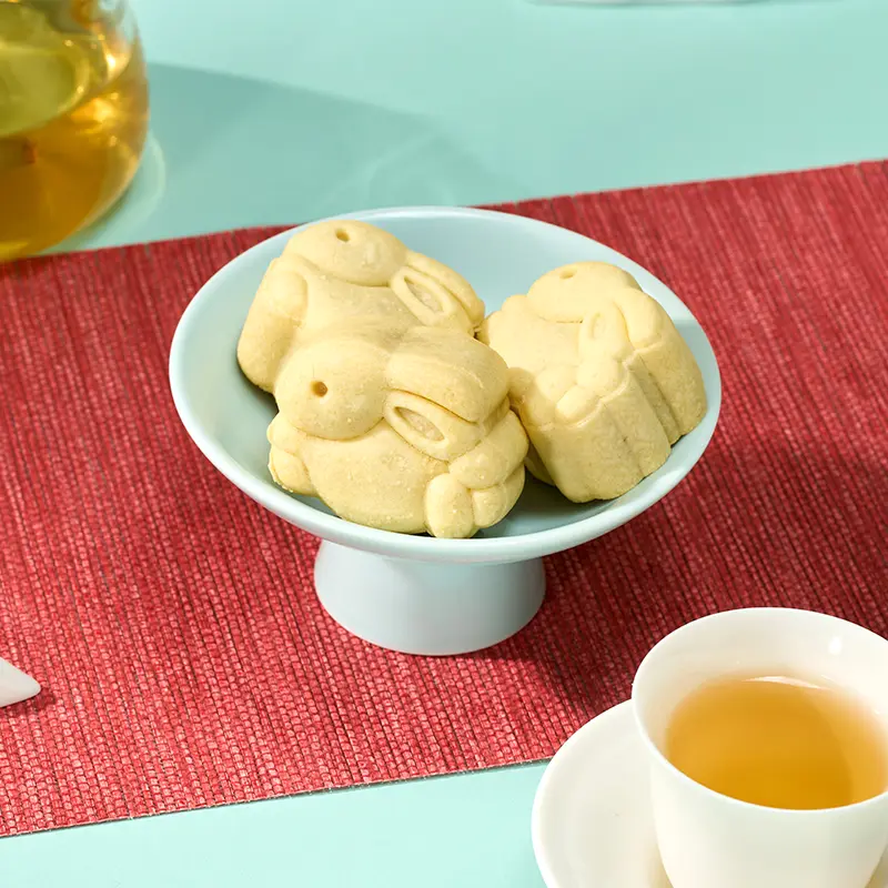 What Makes Frozen Unbaked Rabbit-Shaped Pastry with Custard a Popular Choice for Modern Food Businesses?