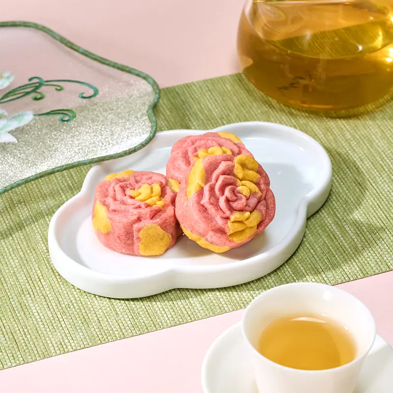 How Can Frozen Unbaked Rose-Shaped Pastry with Lotus Seed Paste Elevate Modern Bakery Menus?