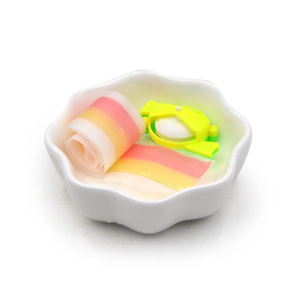 5g Halal Wholesale Sweet Fruity Gummy Roll Candy with Toy