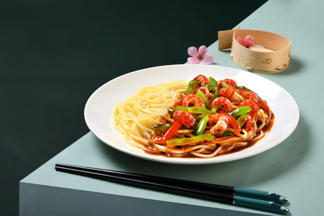 Chinese Spicy Lobster Noodles Frozen Food