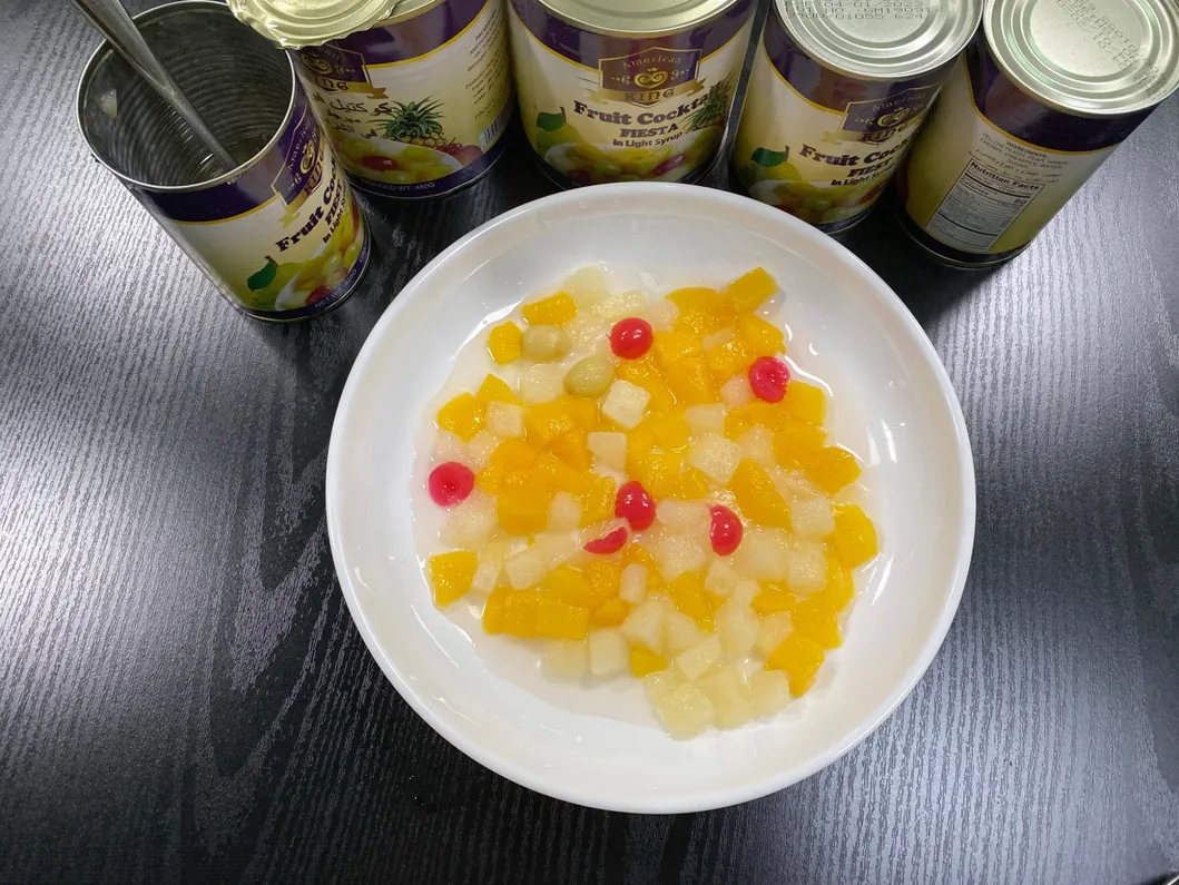 Fresh Canned Fruit Cocktail in Easy Open Lid 820g