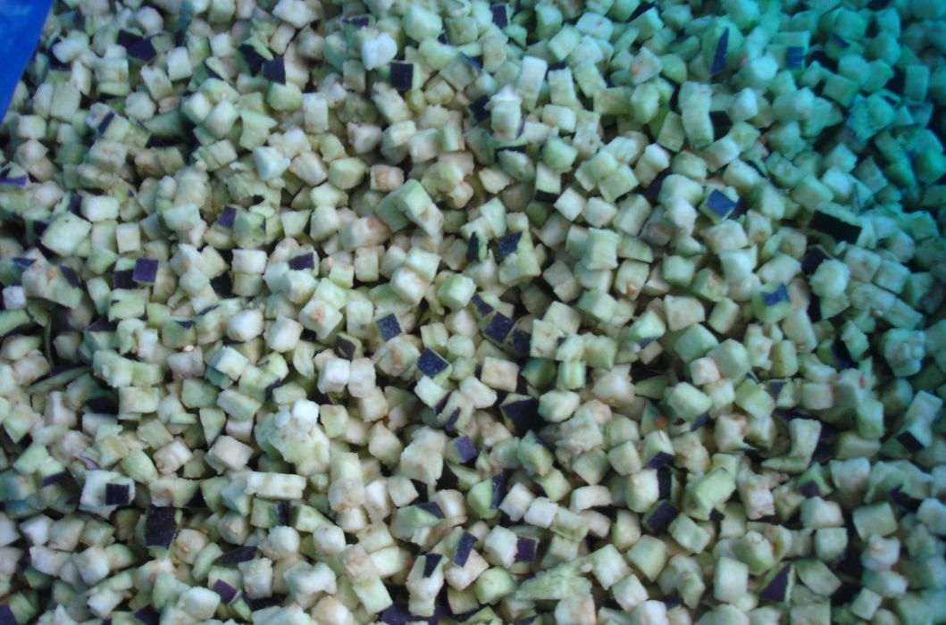 IQF Frozen Eggplant Slices Cube Purple Eggplant
