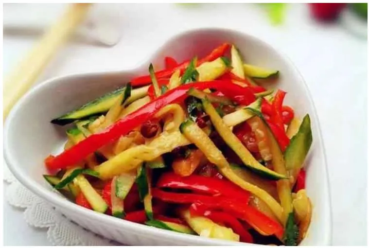 Red Capsicum IQF Bell Pepper Strips Frozen Red Pepper Sliced
