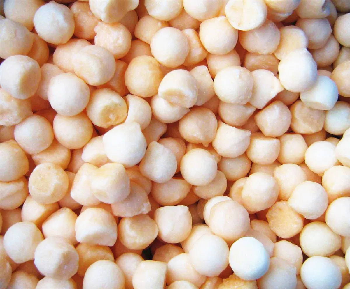 Sinocharm Brc a Approved IQF Cantaloupe Melon Balls Frozen Cantaloupe