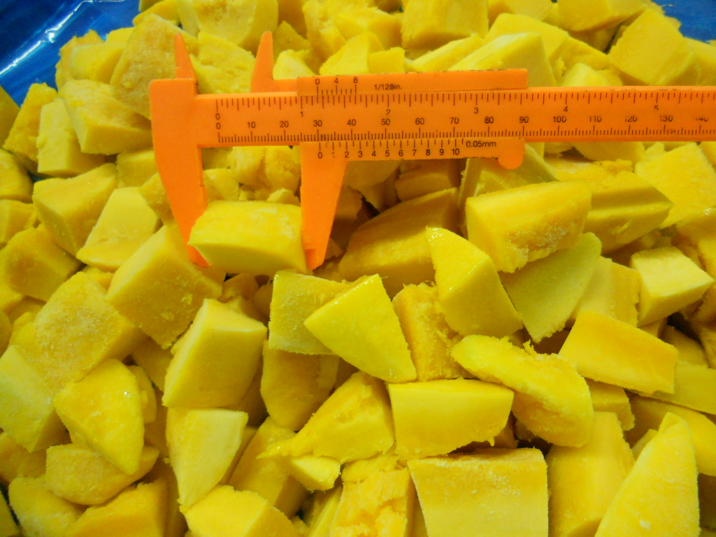 Sinocharm Brc-a Approved IQF Mango Dice Frozen Mango