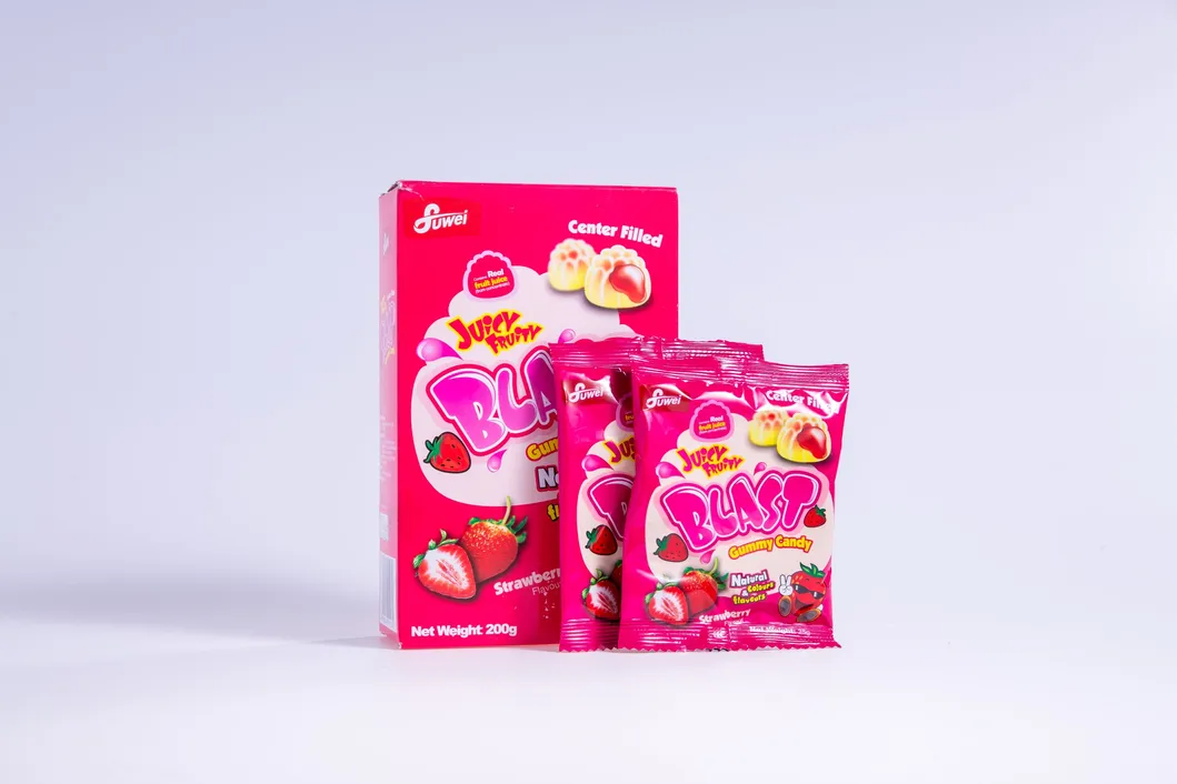 Soft Chewy Fruit Snake 65% Fruit Juice Center Filled Gummy Candy